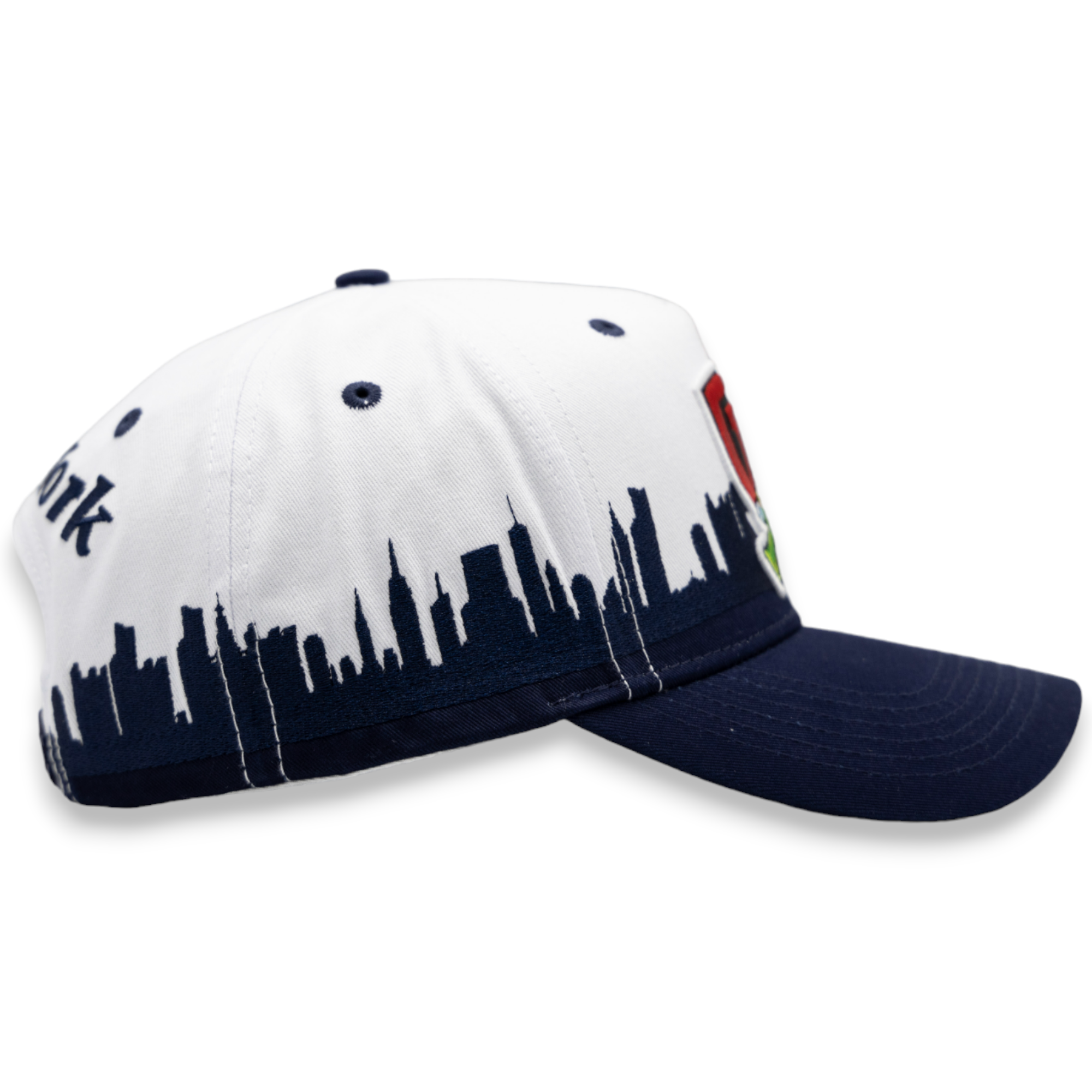 GTH ( NEW YORK ) SKYLINE SNAPBACK CAP